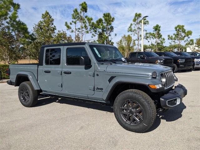 2025 Jeep Gladiator GLADIATOR SPORT S 4X4