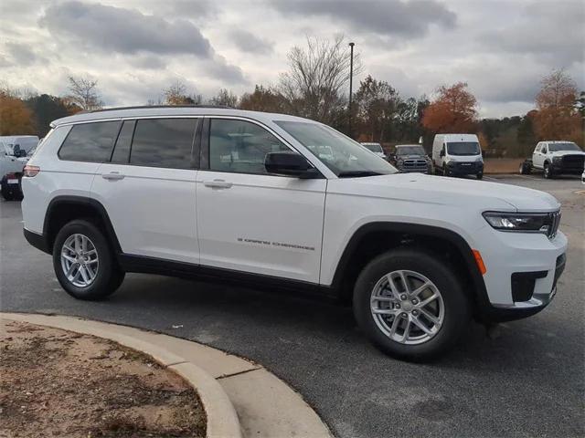 2025 Jeep Grand Cherokee GRAND CHEROKEE L LAREDO X 4X2