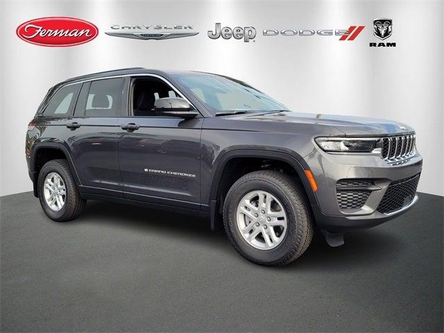 2025 Jeep Grand Cherokee GRAND CHEROKEE LAREDO 4X2