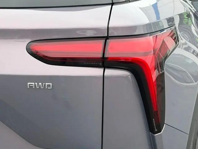 2024 Chevrolet V Blazer eAWD 2LT