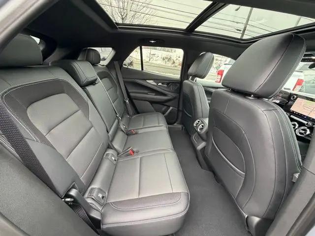 2024 Chevrolet V Blazer eAWD 2LT