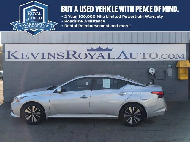 2022 Nissan Altima SV FWD