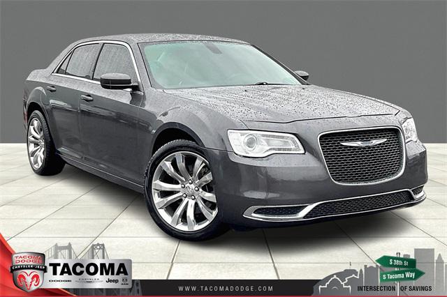 2017 Chrysler 300 Limited AWD