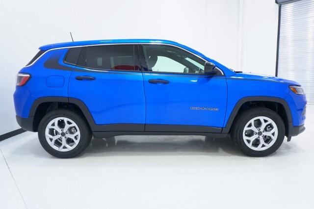 2025 Jeep Compass COMPASS SPORT 4X4