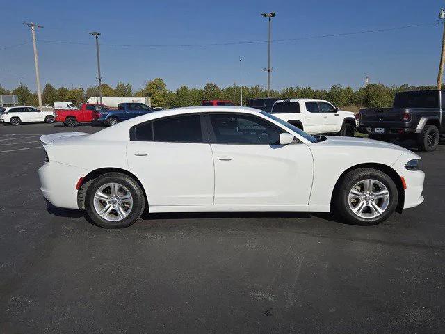 2022 Dodge Charger SXT RWD