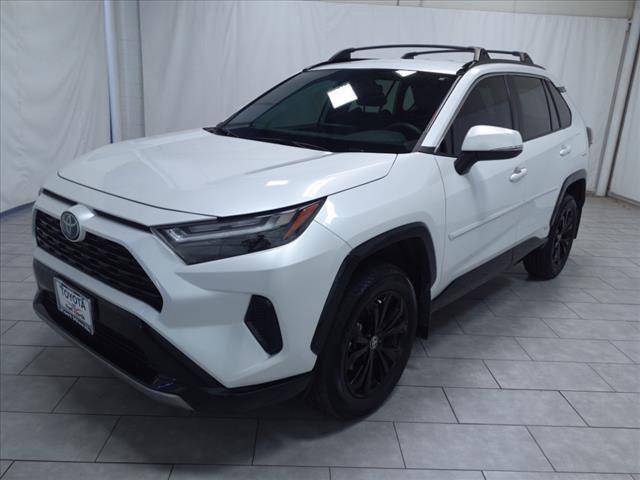 2023 Toyota RAV4 Hybrid SE