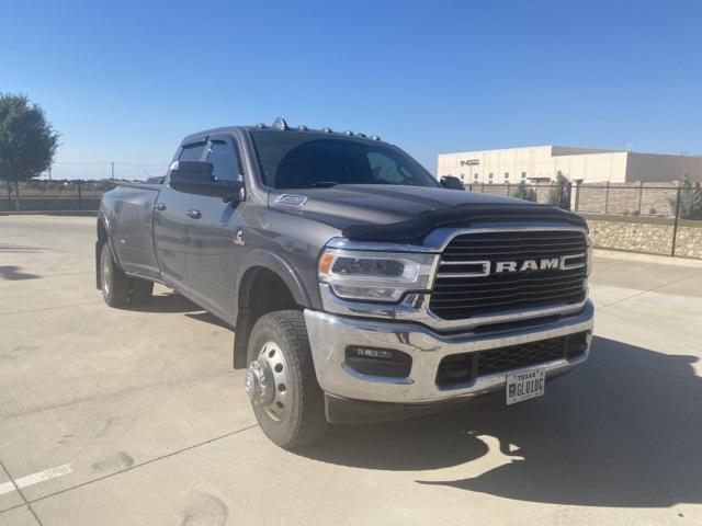 2019 RAM 3500 Tradesman Crew Cab 4x4 8 Box