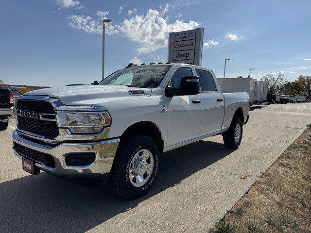 2024 RAM Ram 2500 RAM 2500 TRADESMAN CREW CAB 4X4 64 BOX