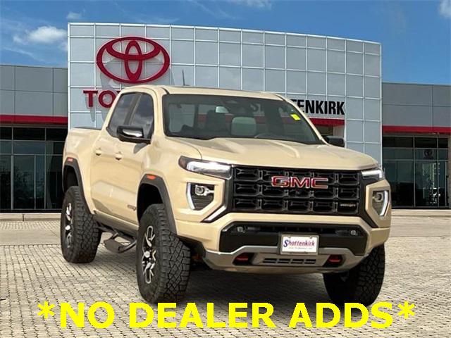 2023 GMC Canyon 4WD Crew Cab Short Box AT4X