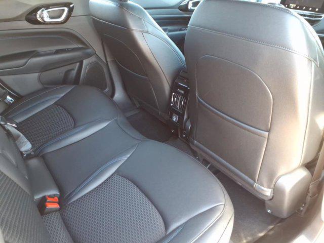 2025 Jeep Compass Latitude 4x4