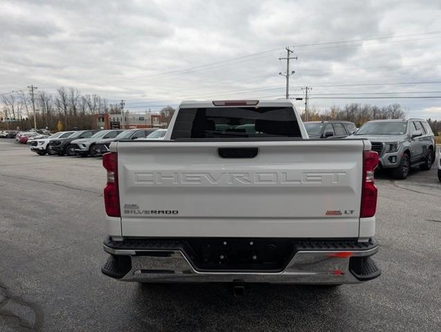 2024 Chevrolet Silverado 1500 4WD Crew Cab Short Bed LT with 2FL