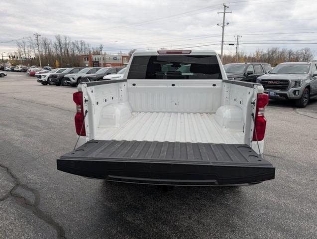 2024 Chevrolet Silverado 1500 4WD Crew Cab Short Bed LT with 2FL