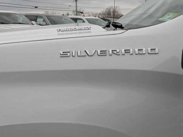 2024 Chevrolet Silverado 1500 4WD Crew Cab Short Bed LT with 2FL