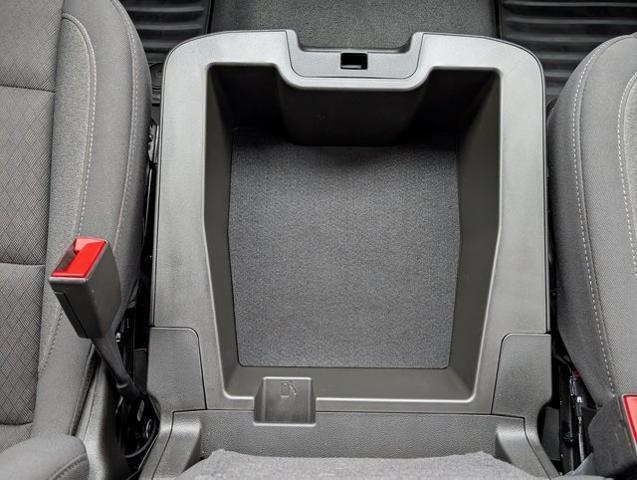 2024 Chevrolet Silverado 1500 4WD Crew Cab Short Bed LT with 2FL