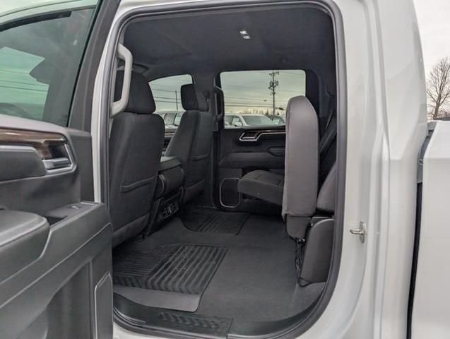 2024 Chevrolet Silverado 1500 4WD Crew Cab Short Bed LT with 2FL