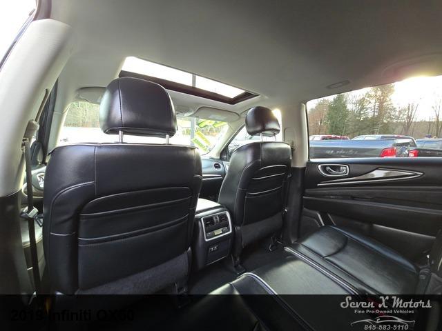 2019 INFINITI QX60 PURE
