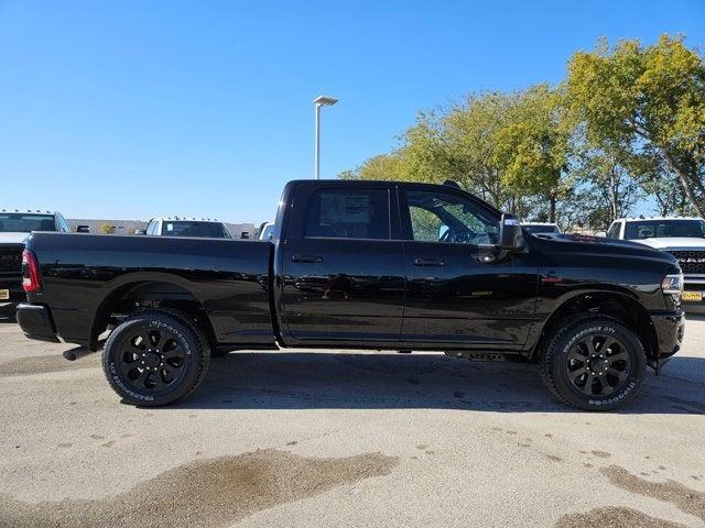 2024 RAM Ram 3500 RAM 3500 LARAMIE CREW CAB 4X4 64 BOX