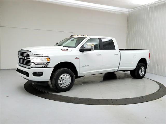 2024 RAM Ram 3500 RAM 3500 LARAMIE CREW CAB 4X4 8 BOX