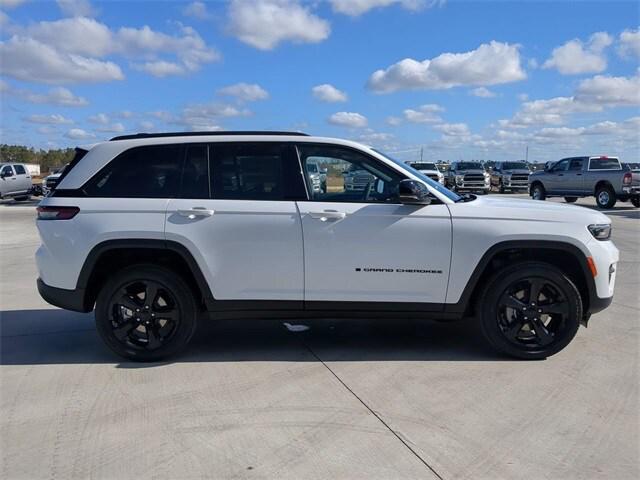 2025 Jeep Grand Cherokee GRAND CHEROKEE ALTITUDE X 4X2