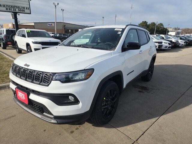 2025 Jeep Compass COMPASS LATITUDE 4X4