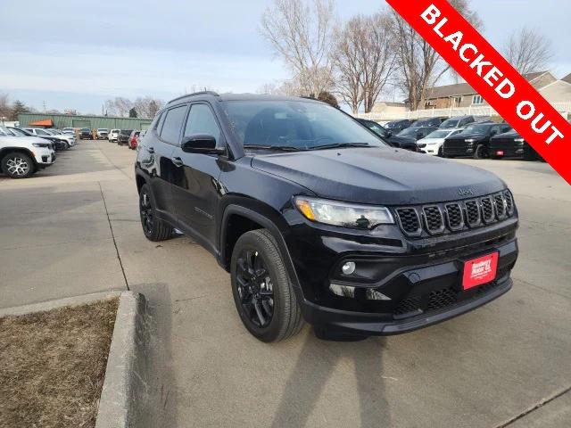 2025 Jeep Compass COMPASS LATITUDE 4X4