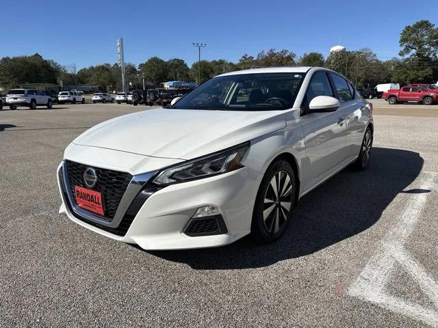 2022 Nissan Altima SV FWD