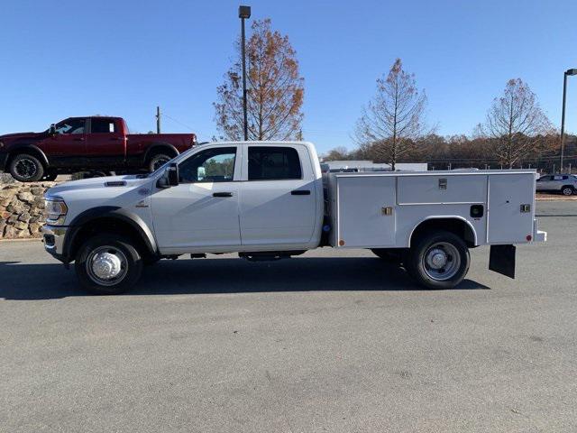 2024 RAM Ram 5500 Chassis Cab RAM 5500 TRADESMAN CHASSIS CREW CAB 4X4 60 CA