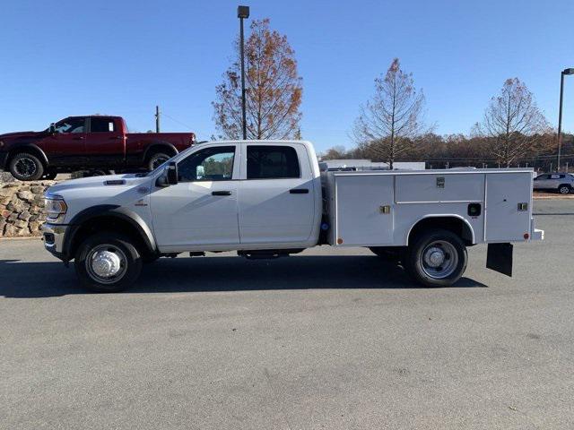 2024 RAM Ram 5500 Chassis Cab RAM 5500 TRADESMAN CHASSIS CREW CAB 4X4 60 CA