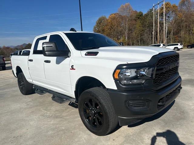 2023 RAM 2500 Tradesman Crew Cab 4x4 64 Box