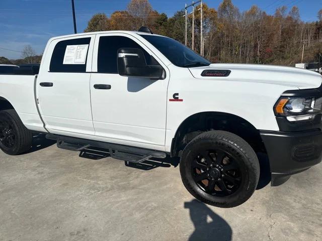 2023 RAM 2500 Tradesman Crew Cab 4x4 64 Box