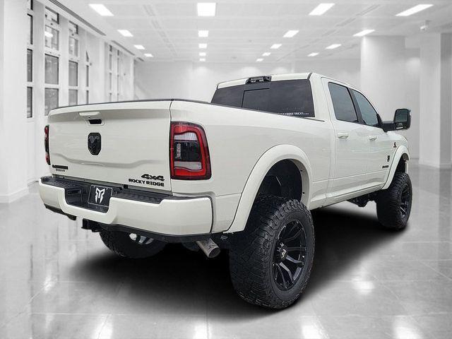 2024 RAM Ram 3500 RAM 3500 LARAMIE CREW CAB 4X4 64 BOX