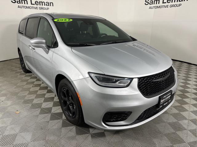 2022 Chrysler Pacifica Hybrid Touring L