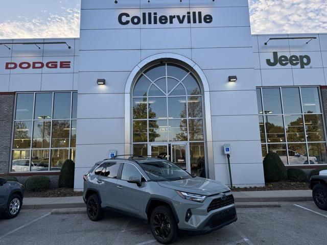 2022 Toyota RAV4 Hybrid XLE Premium