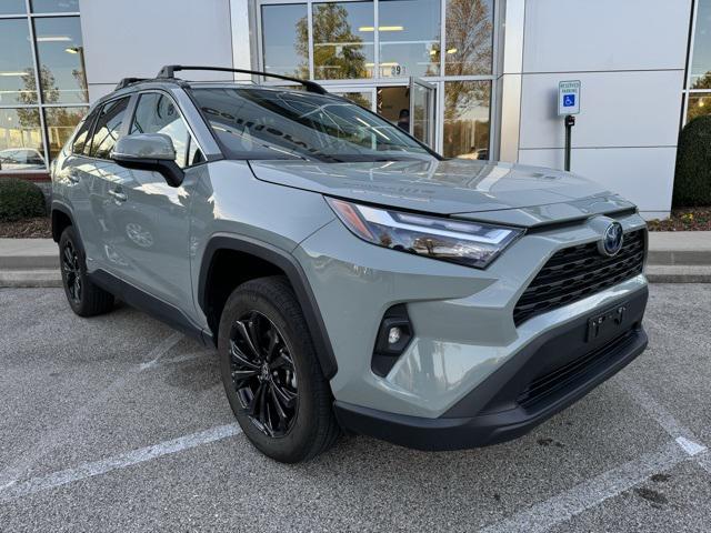 2022 Toyota RAV4 Hybrid XLE Premium