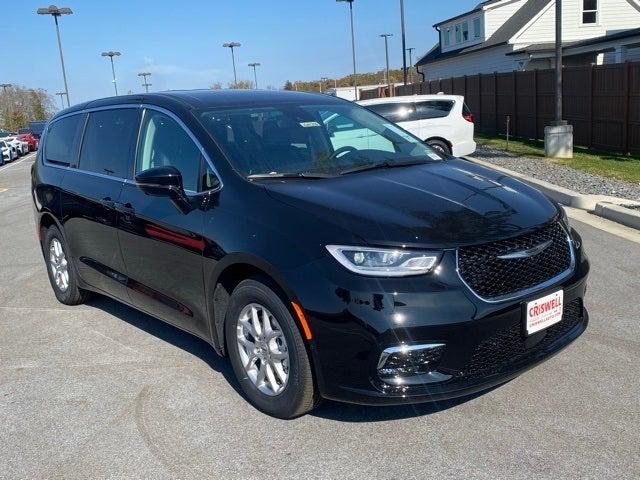 2024 Chrysler Pacifica PACIFICA TOURING L