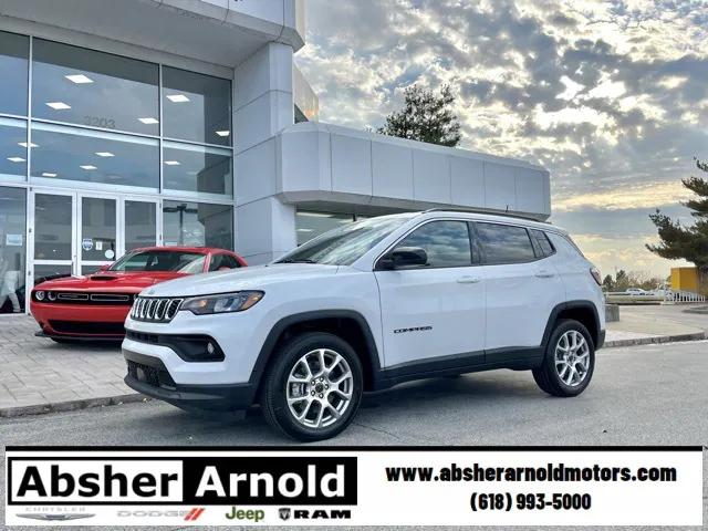 2025 Jeep Compass COMPASS LATITUDE 4X4