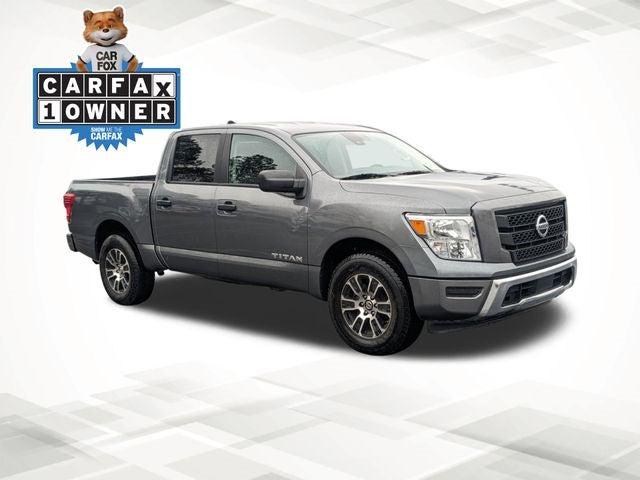 2022 Nissan TITAN Crew Cab SV 4x2