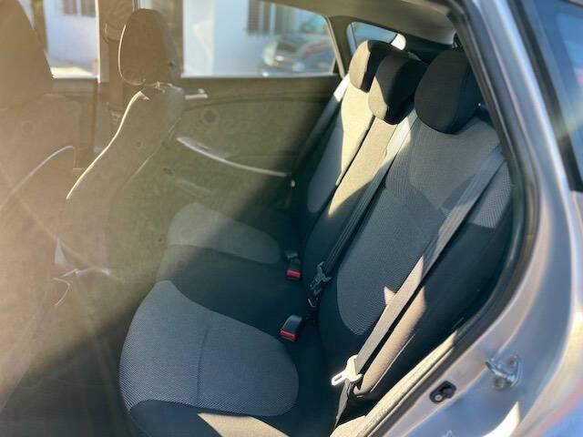 2012 Hyundai Accent GS