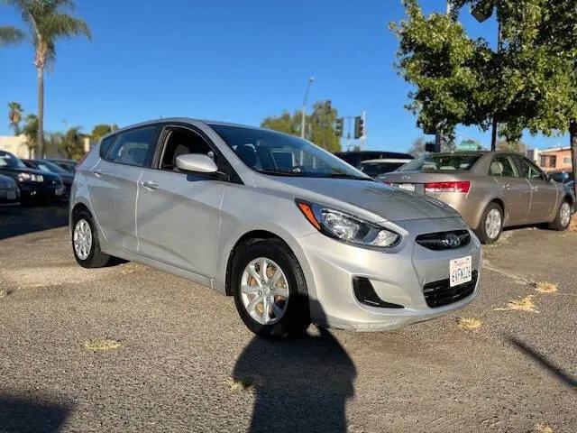 2012 Hyundai Accent GS