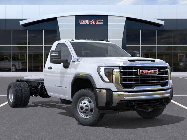 2025 GMC Sierra 3500HD Pro