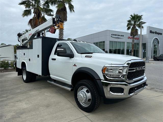 2024 RAM Ram 5500 Chassis Cab RAM 5500 TRADESMAN CHASSIS REGULAR CAB 4X4 84 CA