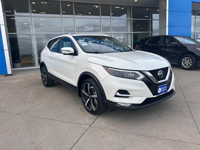 2022 Nissan Rogue Sport SL FWD Xtronic CVT