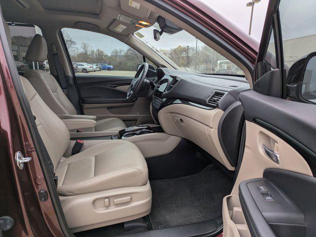2022 Honda Pilot AWD Touring 7 Passenger
