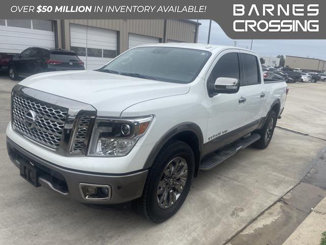 2019 Nissan TITAN