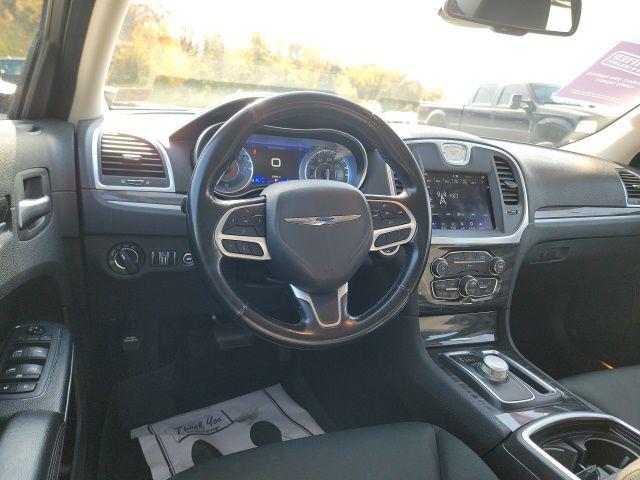 2020 Chrysler 300 Touring AWD