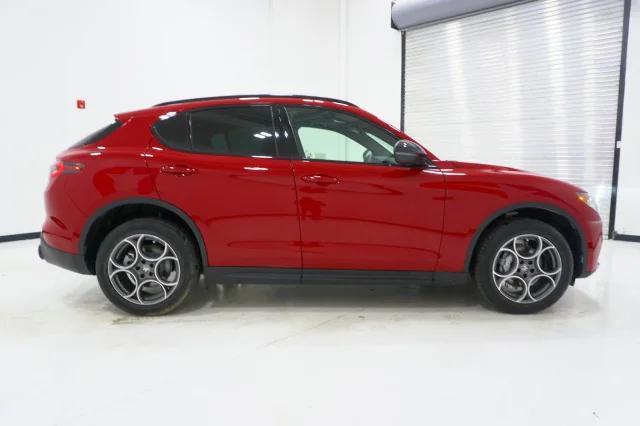2025 Alfa Romeo Stelvio STELVIO AWD