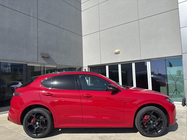 2025 Alfa Romeo Stelvio STELVIO TRIBUTO ITALIANO AWD