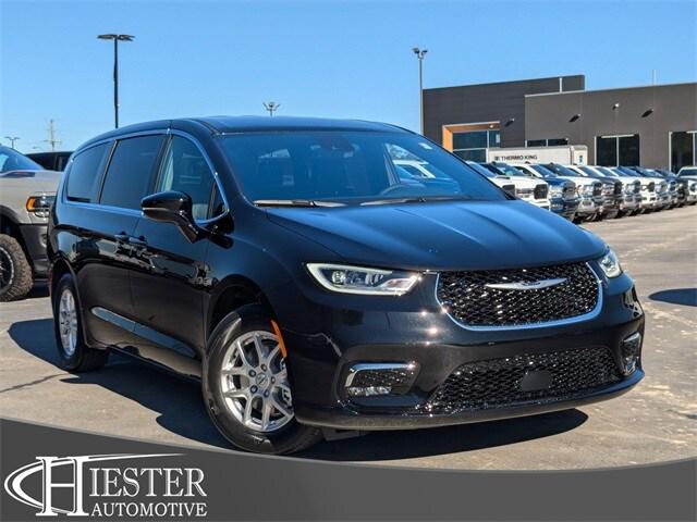 2025 Chrysler Pacifica PACIFICA SELECT