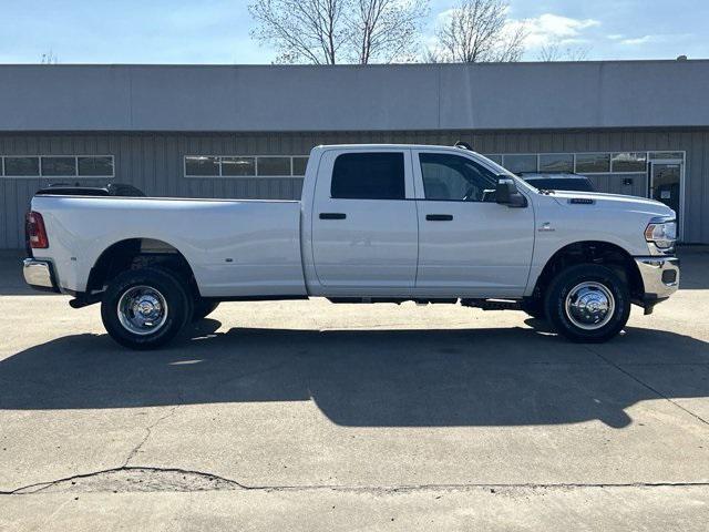 2024 RAM Ram 3500 RAM 3500 TRADESMAN CREW CAB 4X4 8 BOX