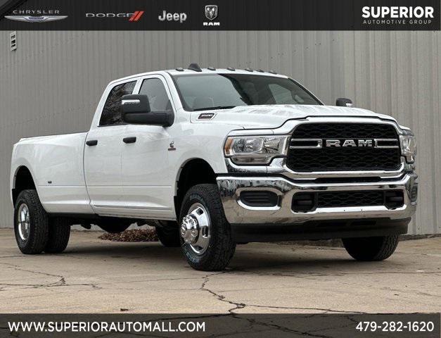 2024 RAM Ram 3500 RAM 3500 TRADESMAN CREW CAB 4X4 8 BOX